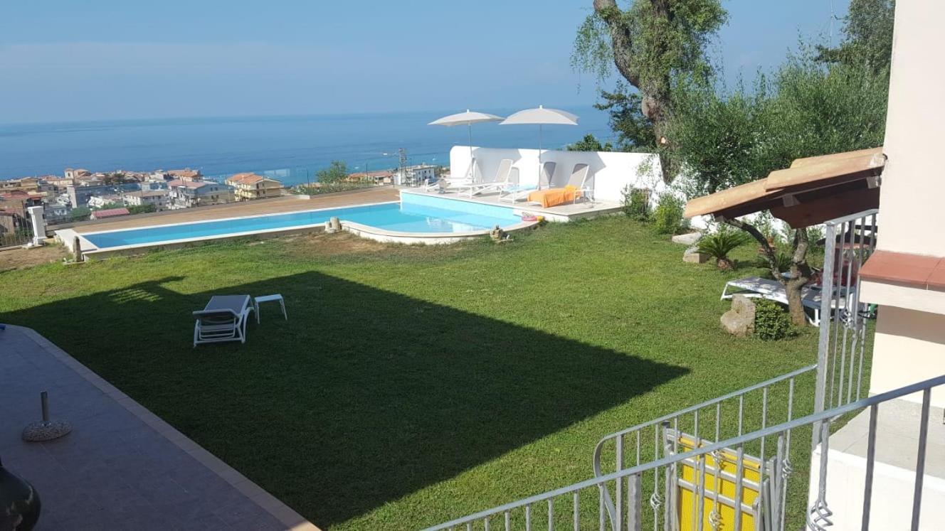 Appartamenti Borgo Panoramico N.2 Tropea Exterior foto